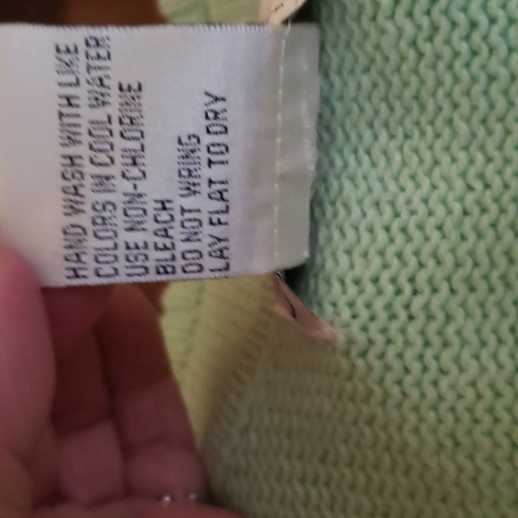 MANDAL BAY Lady's Sleeveless Summer Vest with Flamingos and Palm 🌴 Trees - Picture 7 of 7